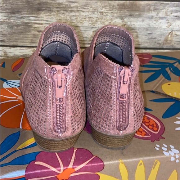 Girls Ankle Bootie - Picture 2 of 4